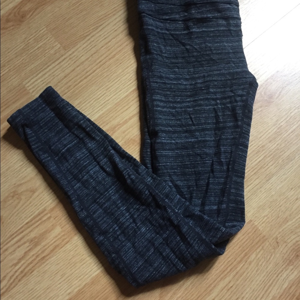 Gap striped leggings